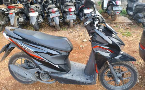 HONDA  BEAT