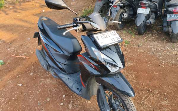 HONDA  BEAT