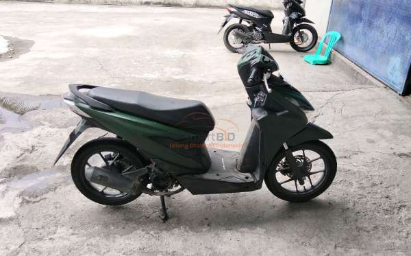 HONDA  BEAT