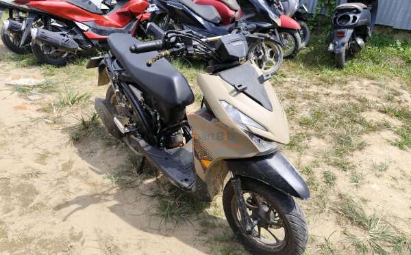HONDA BEAT STREET