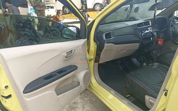 HONDA  BRIO  SATYA 1.2 E