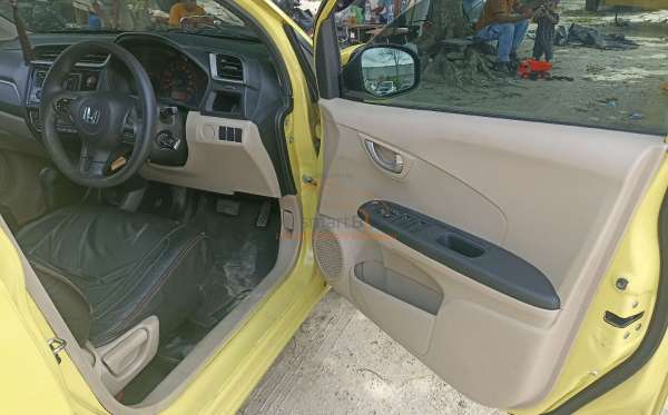 HONDA  BRIO  SATYA 1.2 E