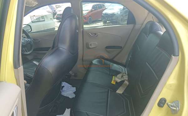 HONDA  BRIO  SATYA 1.2 E