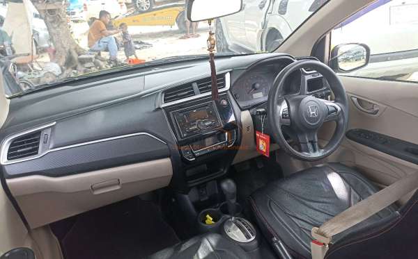 HONDA  BRIO  SATYA 1.2 E
