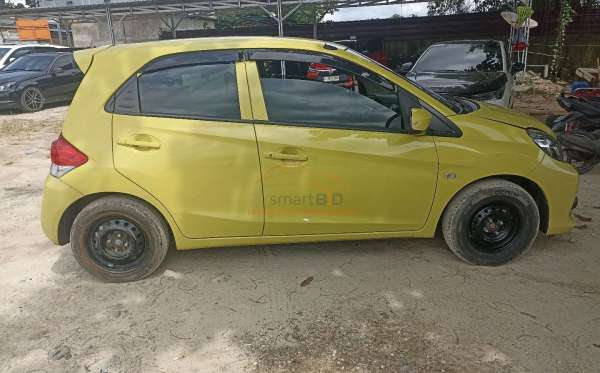HONDA  BRIO  SATYA 1.2 E