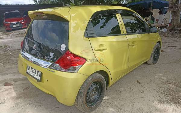 HONDA  BRIO  SATYA 1.2 E