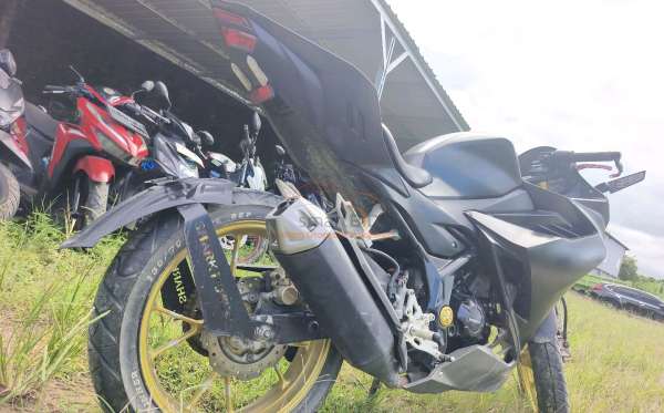 HONDA CBR 150 R