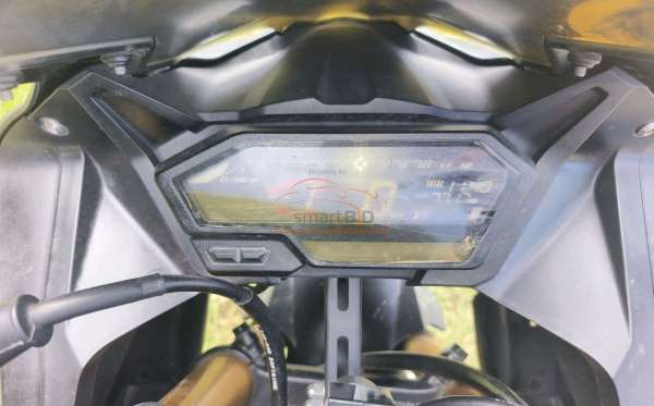 HONDA CBR 150 R