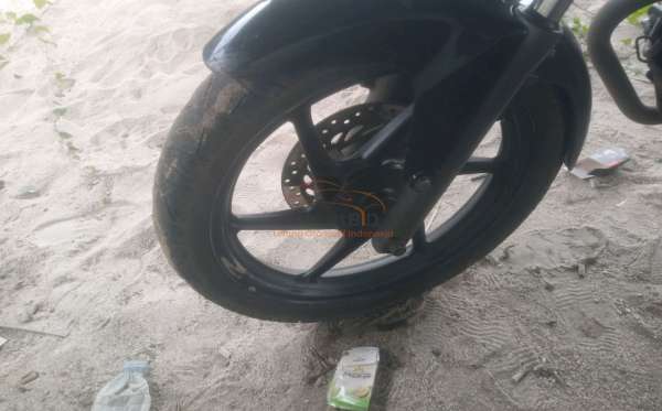 HONDA  CB 150 Verza