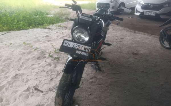 HONDA  CB 150 Verza