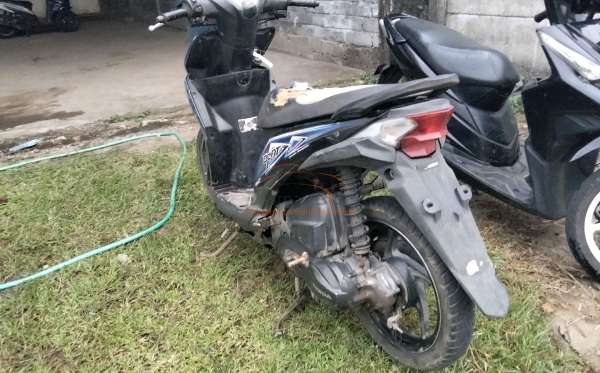 HONDA  BEAT
