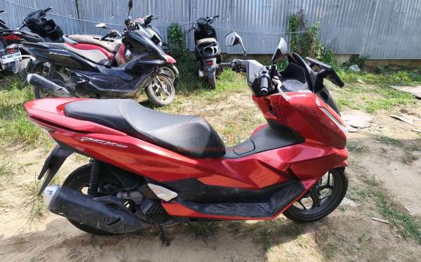 HONDA  PCX 160