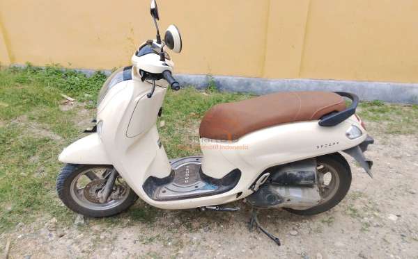 HONDA  SCOOPY