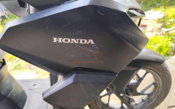 HONDA  VARIO 160