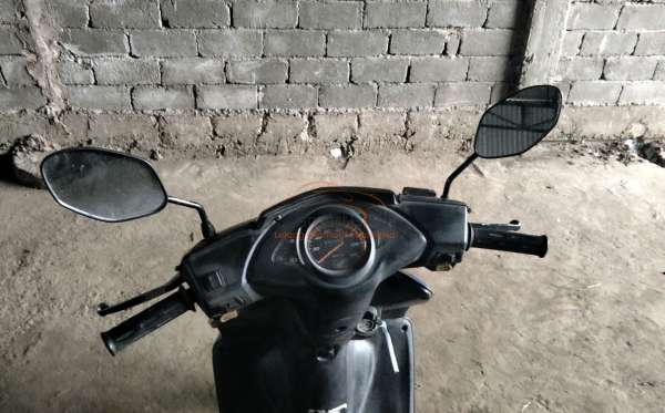 HONDA  VARIO