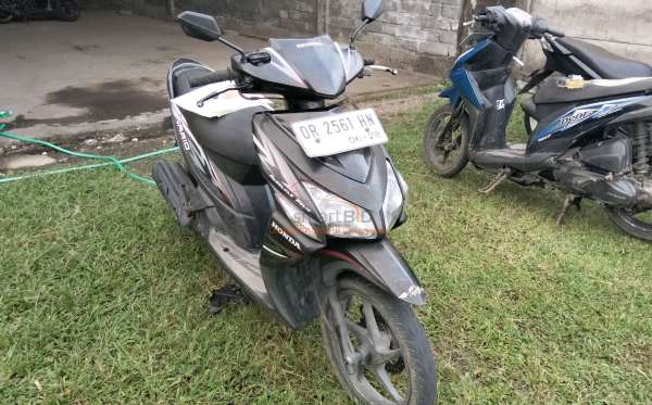 HONDA  VARIO