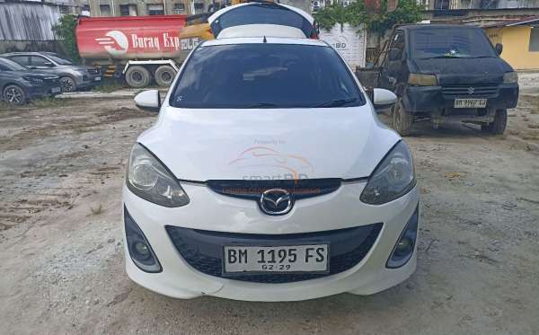 MAZDA MAZDA 2