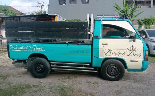 MITSUBISHI L 300
