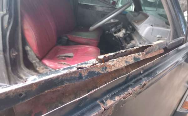 MITSUBISHI L300 PU FB-R (4X2)
