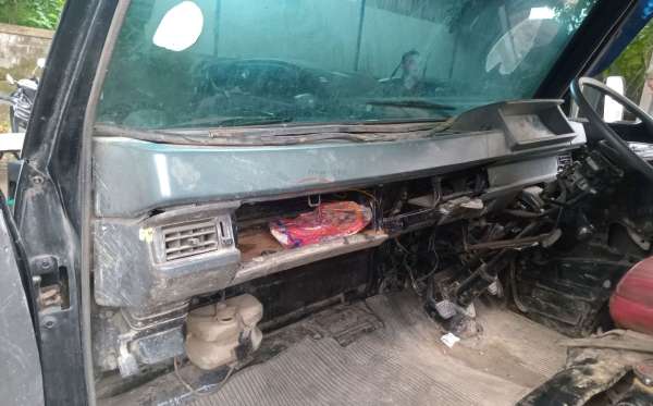 MITSUBISHI L300 PU FB-R (4X2)