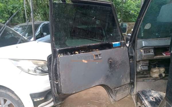 MITSUBISHI L300 PU FB-R (4X2)
