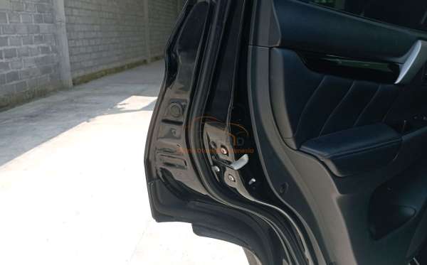 MITSUBISHI PAJERO SPORT 2.4L DAKAR-L (4X2)