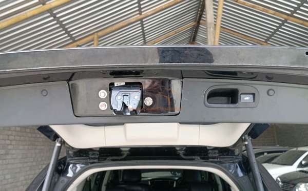 MITSUBISHI PAJERO SPORT 2.4L DAKAR-L (4X2)