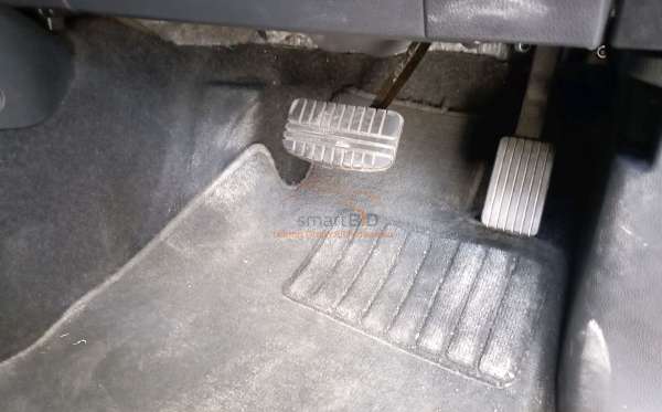 MITSUBISHI PAJERO SPORT 2.4L DAKAR-L (4X2)