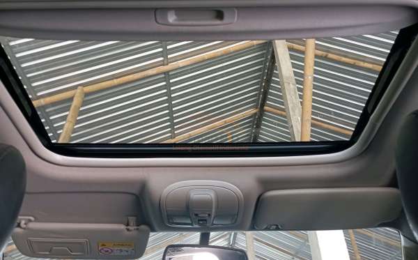 MITSUBISHI PAJERO SPORT 2.4L DAKAR-L (4X2)