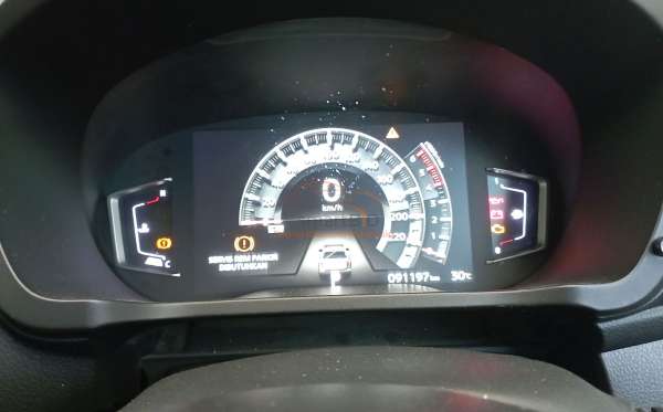 MITSUBISHI PAJERO SPORT 2.4L DAKAR-L (4X2)