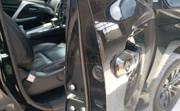 MITSUBISHI PAJERO SPORT 2.4L DAKAR-L (4X2)