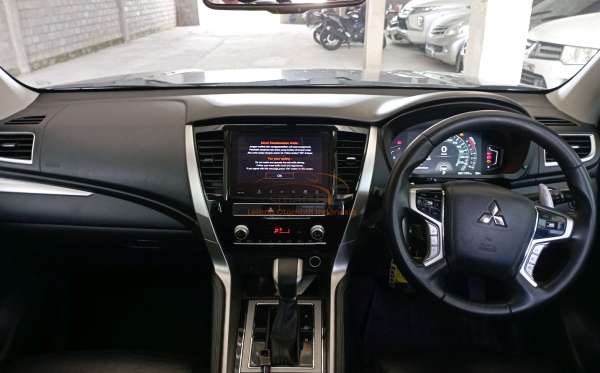 MITSUBISHI PAJERO SPORT 2.4L DAKAR-L (4X2)
