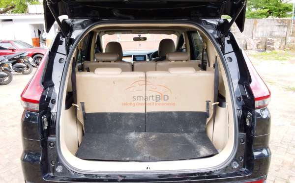 MITSUBISHI XPANDER