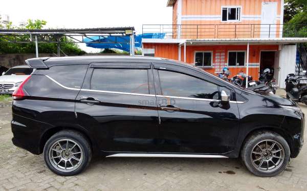MITSUBISHI XPANDER