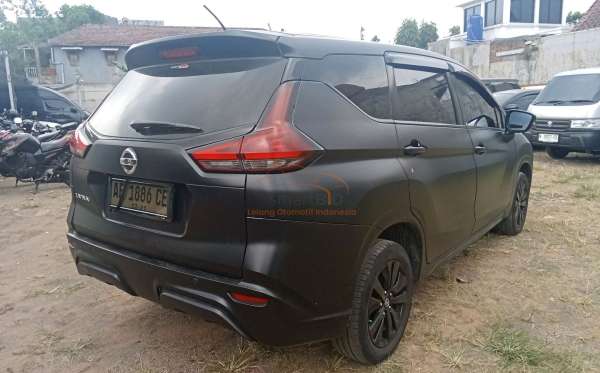 NISSAN LIVINA VE