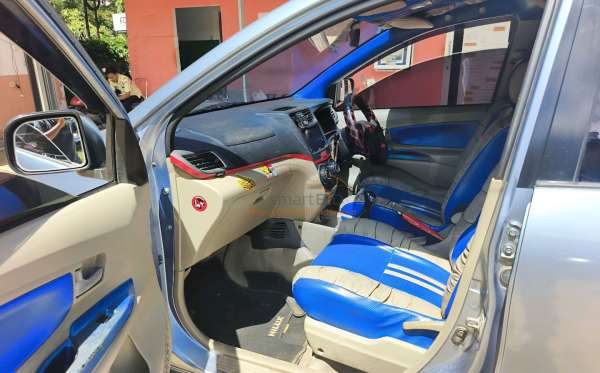 TOYOTA AVANZA 1.3 G