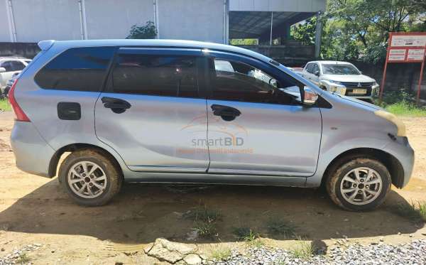 TOYOTA AVANZA 1.3 G