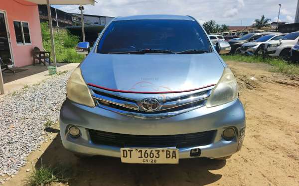 TOYOTA AVANZA 1.3 G