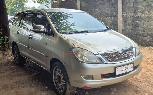 TOYOTA  KIJANG  INNOVA G