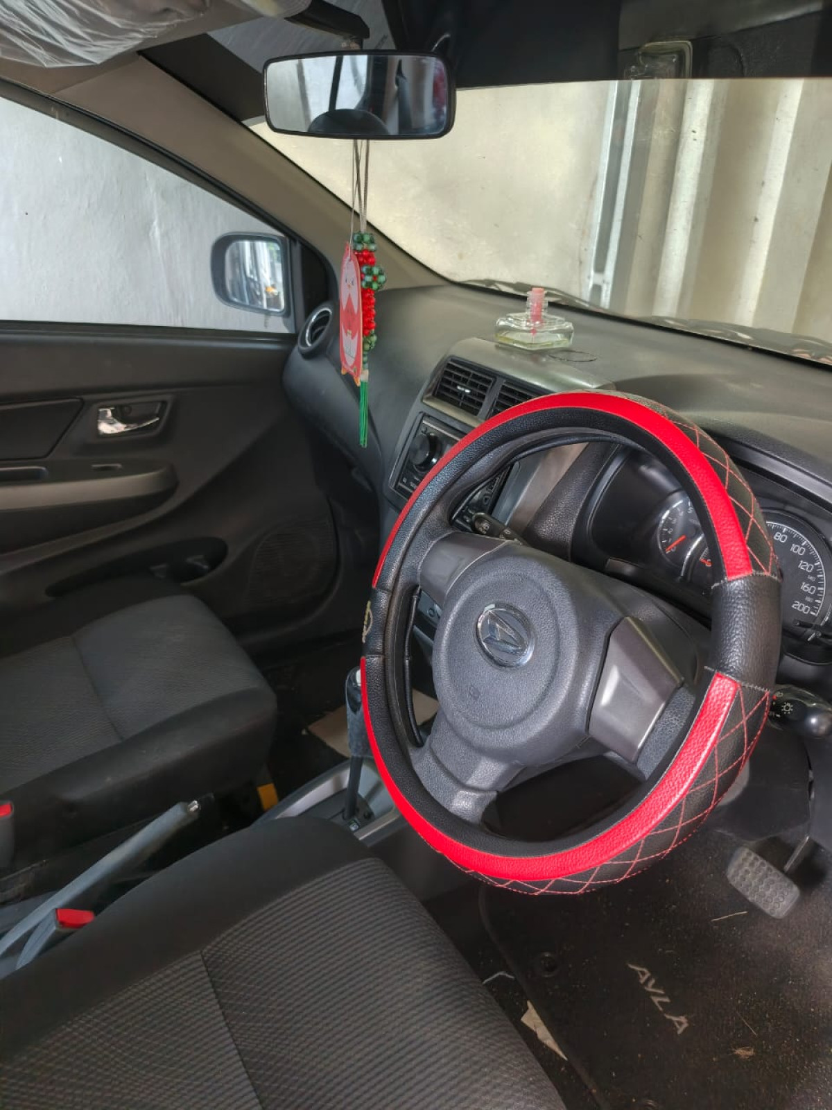 DAIHATSU AYLA  1.0 X