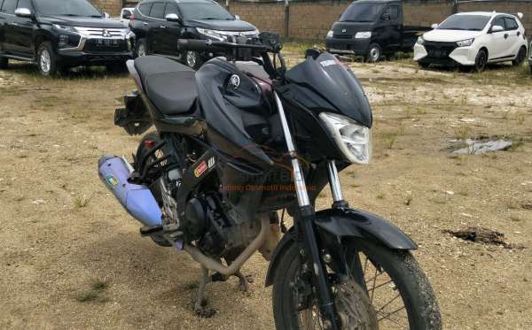 YAMAHA  VIXION