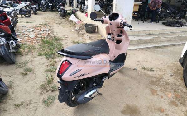 YAMAHA  GRAND FILANO 125