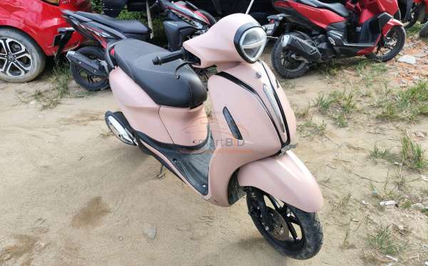 YAMAHA  GRAND FILANO 125