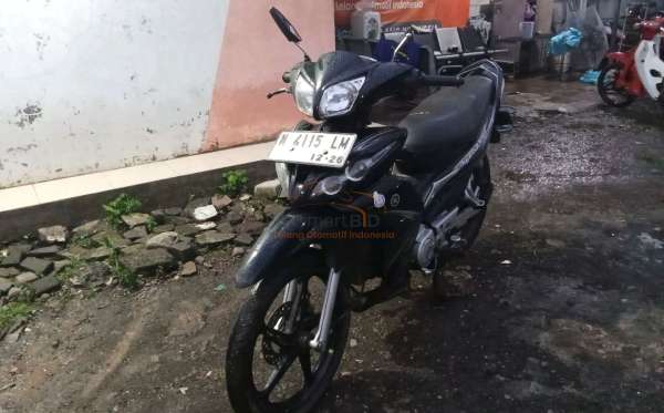 YAMAHA JUPITER Z