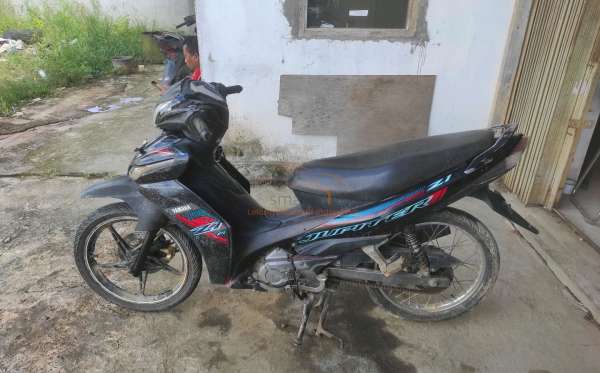 YAMAHA JUPITER Z1 CW