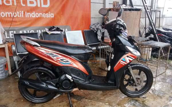 YAMAHA MIO J