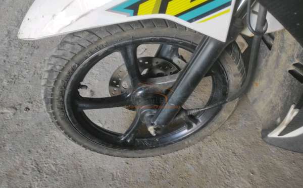 YAMAHA MIO M3 CW