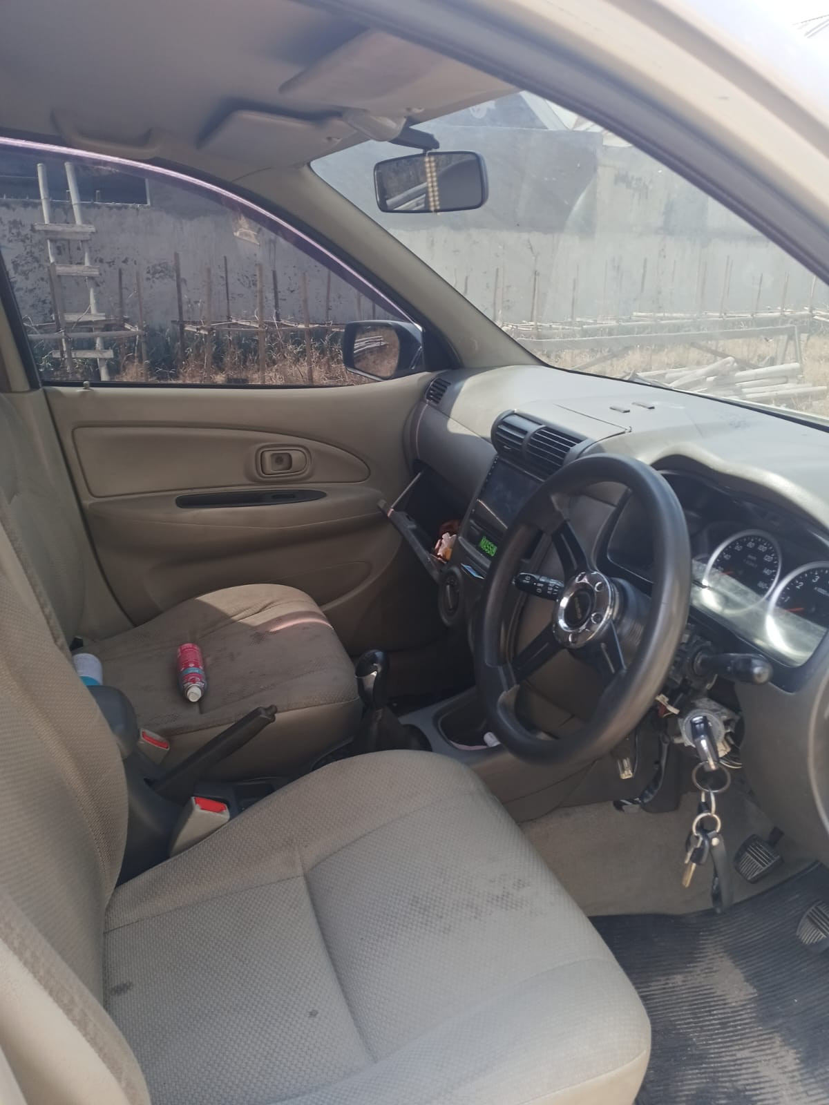 DAIHATSU XENIA