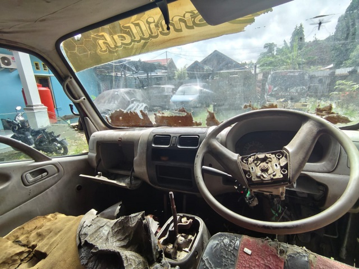 TOYOTA DYNA 130 HT