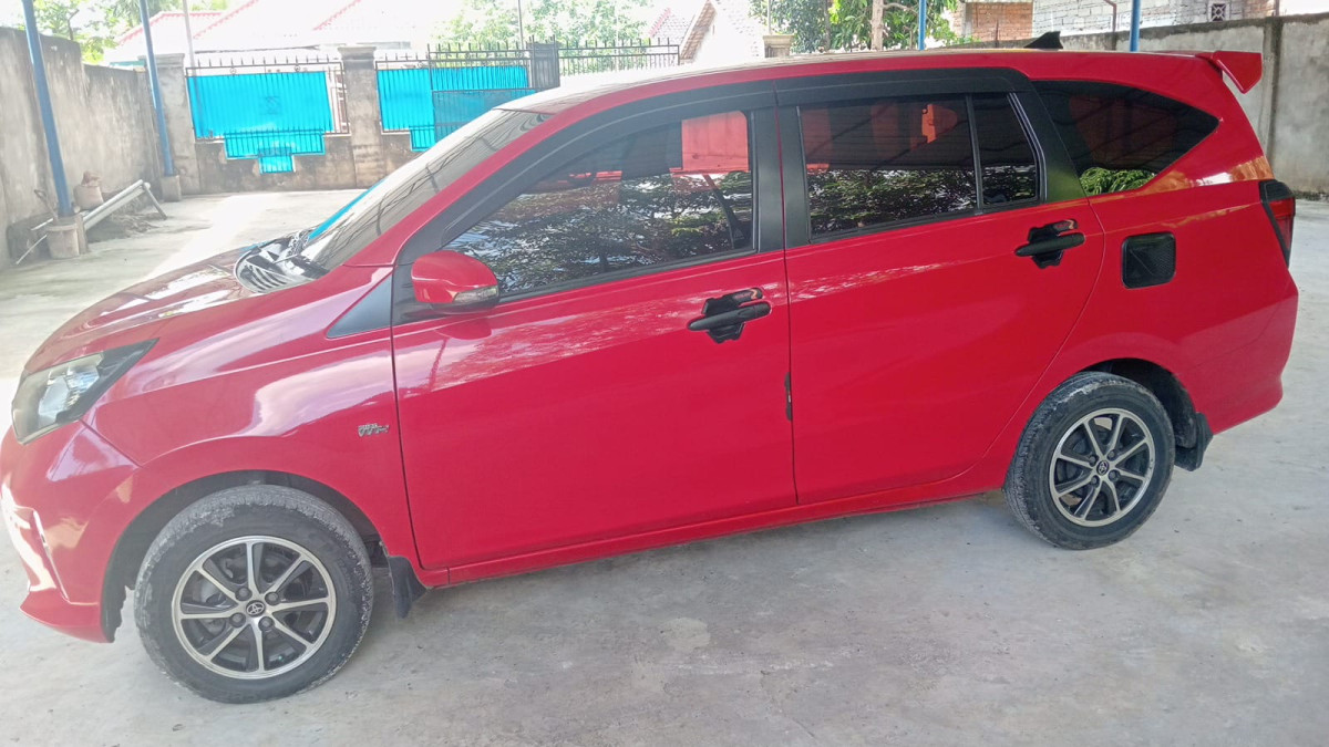 TOYOTA  CALYA  1.2 G M/T